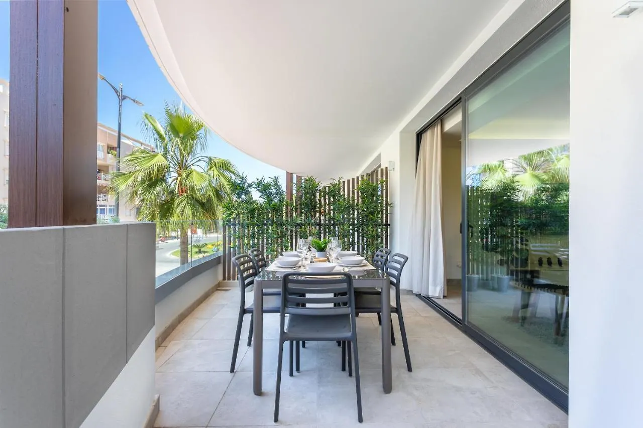 Blue Infinity Luxury Apartment By Ghr Rentals Estepona